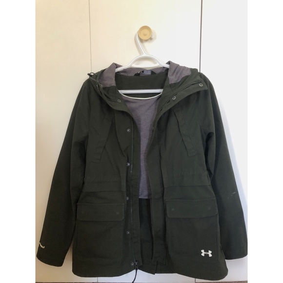 Under Armour Jackets & Blazers - Under armor woman’s coat